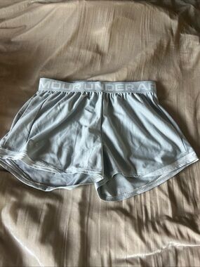 Under Armour Play Up 2.0 Shorts Womens Small Mod Grey Mesh Training Active